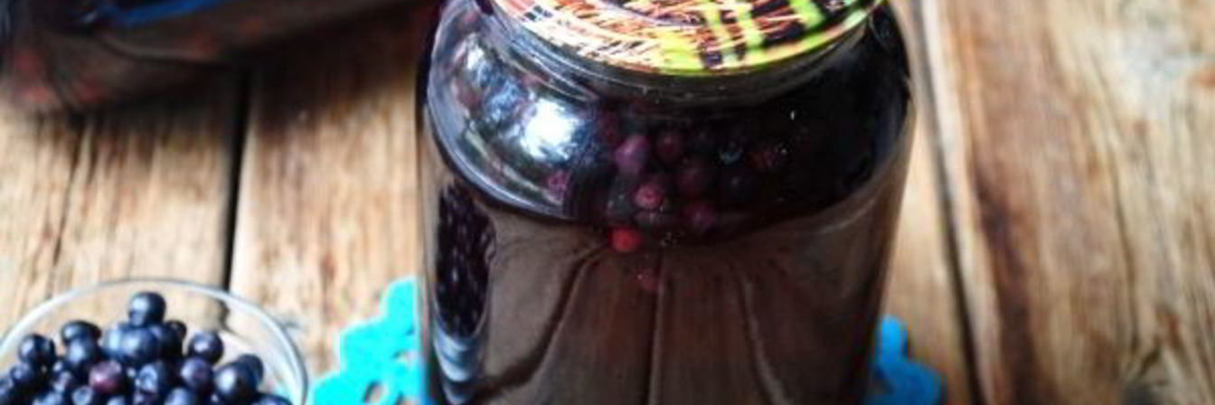 Компот из черники