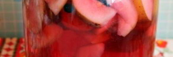 компот из груш с черноплодной рябиной и малабарской корицей на зиму