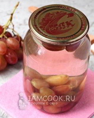 Компот из красного винограда на зиму