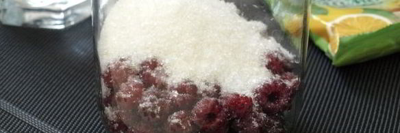 компот из малины и смородины