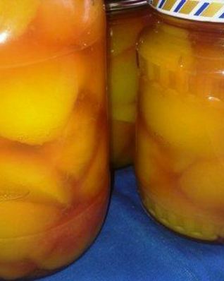 Компот из персиков в сливовой заливке