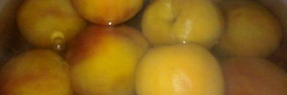 компот из персиков в сливовой заливке