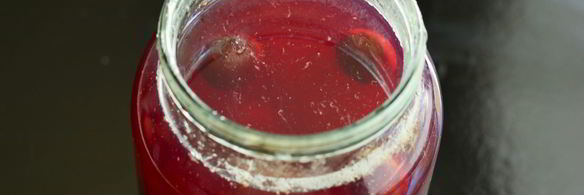 компот из слив с косточками на зиму