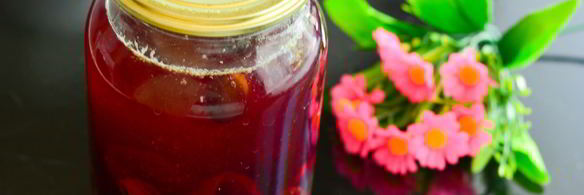 компот из слив с косточками на зиму