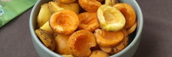 компот из яблок, абрикосов и ягод на зиму