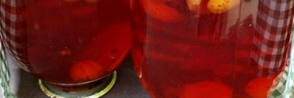 компот из яблок, абрикосов и ягод на зиму