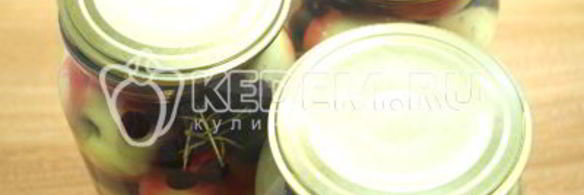 компот из яблок и черноплодной рябины