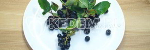 компот из яблок с ягодами на зиму