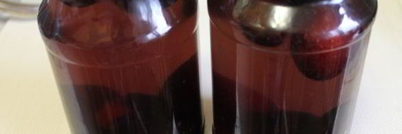 сливовый компот с косточками на зиму