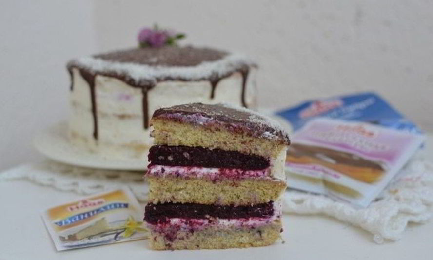 Рецепт ванильного торта с ягодным компоте