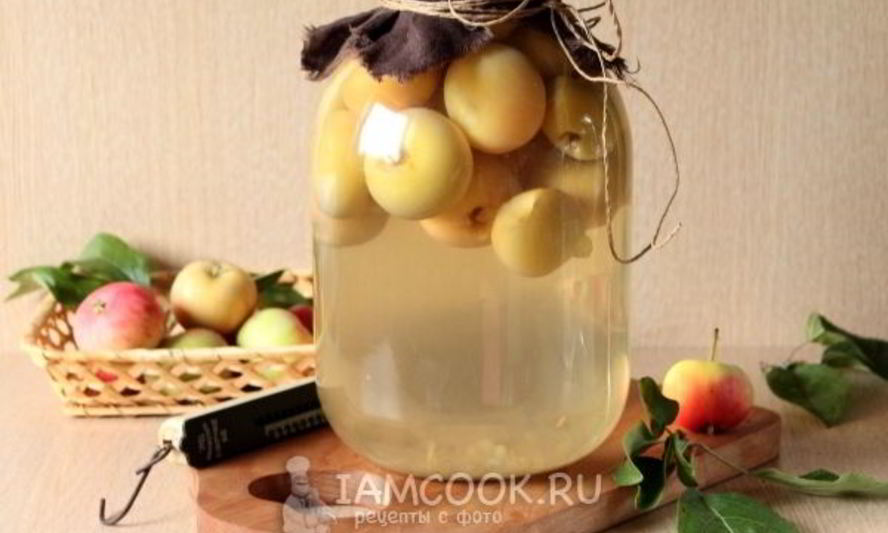 Рецепт яблочного компота на зиму