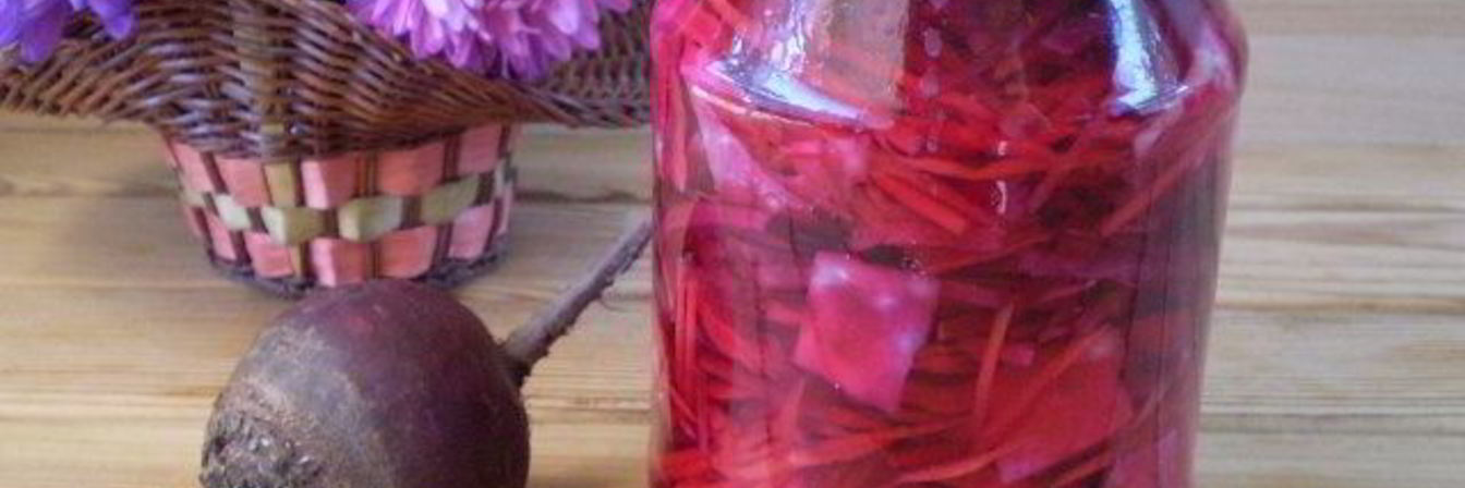 Маринованная капуста со свеклой и морковью