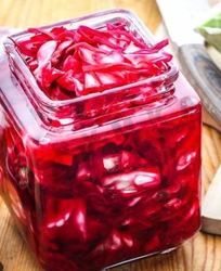 Маринованная капуста со свеклой по-грузински на зиму
