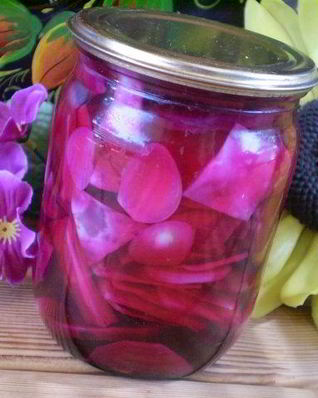 Маринованная капуста со свеклой