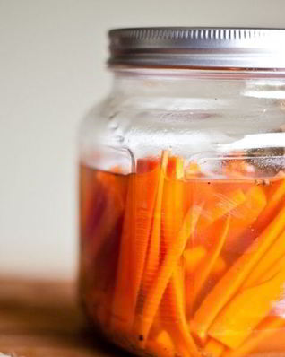 Маринованная морковь