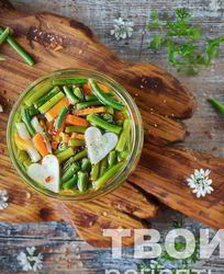 Маринованные чесночные стрелки