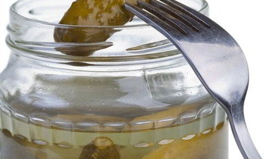 Рецепт маринованных корнишонов по-французски