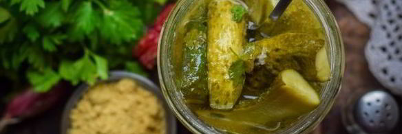 маринованные огурцы с горчицей и маслом