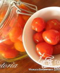 Маринованные помидоры-черри