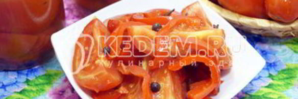 маринованные помидоры половинками с болгарским перцем