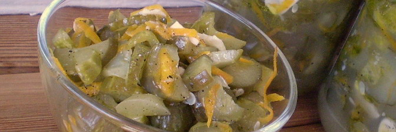 Огурчики с морковью на зиму