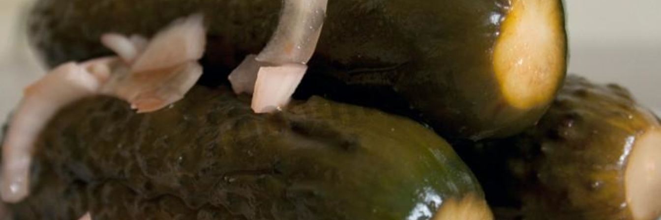 Огурцы в томатном соке на зиму