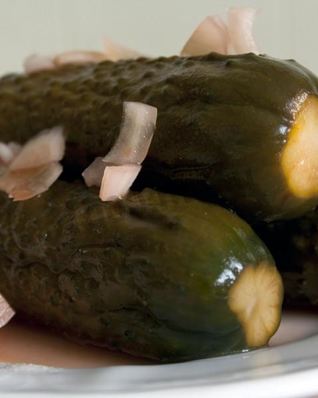 Огурцы в томатном соке на зиму