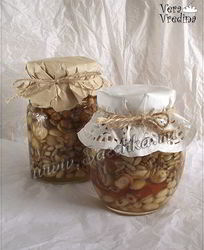 Орехи в меду