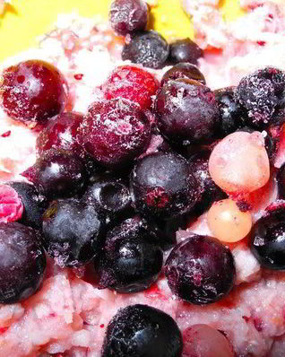 Приправа из хрена с клюквой и фейхоа