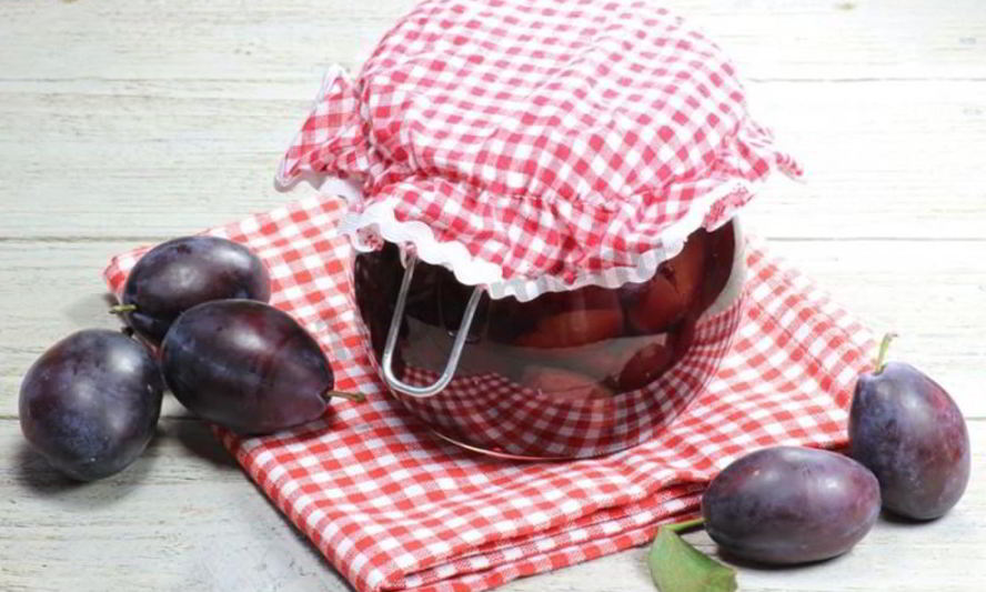 Рецепт сливы в собственном соку на зиму