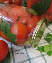 Консервированные помидоры