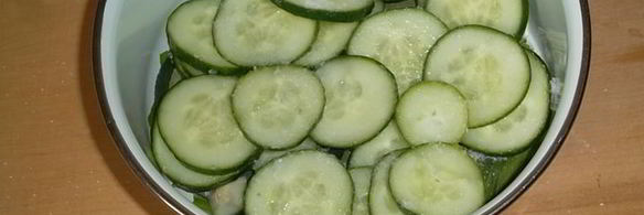 малосольные огурцы к обеду