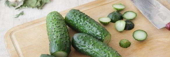 малосольные огурцы за час