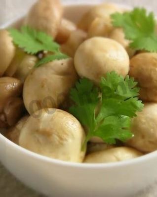 Малосольные шампиньоны