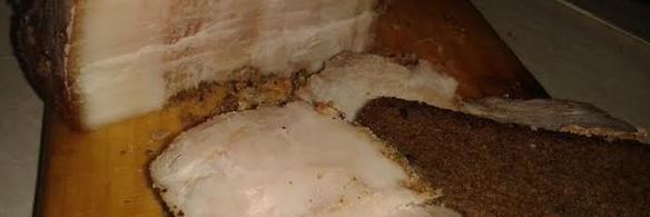 сало в луковой шелухе