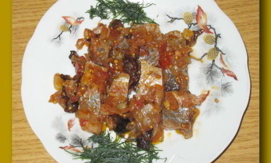 Рецепт соленой сельди под соусом