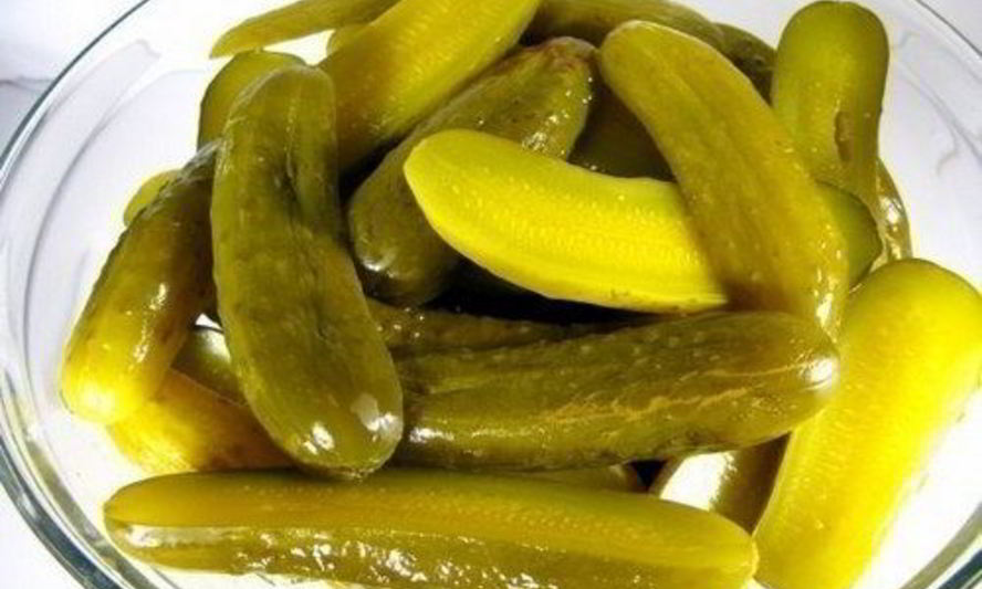 Рецепт соленых хрустящих огурчиков на зиму