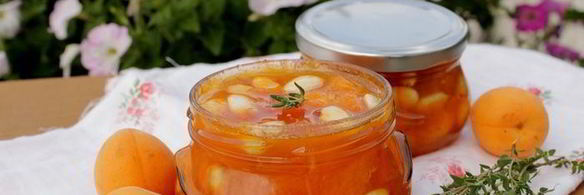 абрикосовое варенье с миндалем и тимьяном