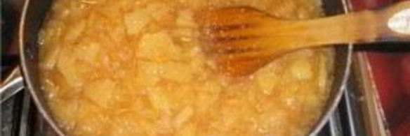 айвовое варенье с орехами