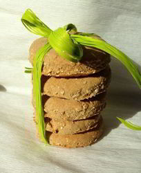 Коржики на сыворотке с вареньем