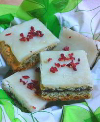 Маковые квадратики с вареньем