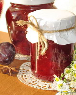 Пряное сливовое варенье