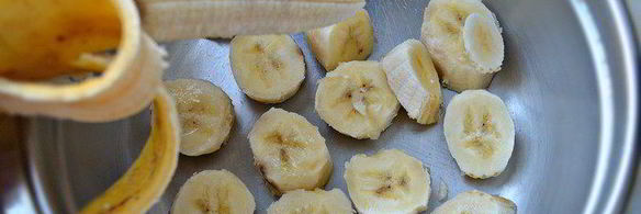 сливовое варенье с бананом и грецкими орехами