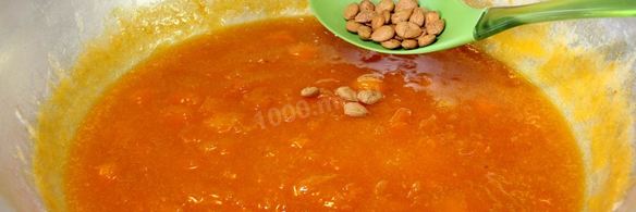 варенье из абрикосов с ядрышками из косточек на зиму