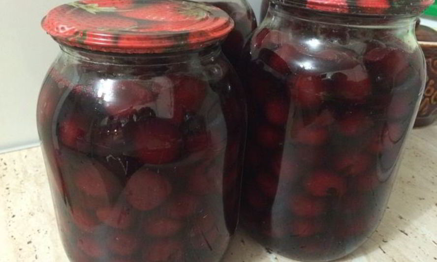 Рецепт вишни в собственном соку на зиму