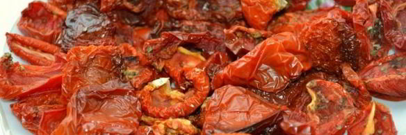 вяленые помидоры с базиликом