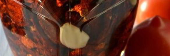 вяленые помидоры с базиликом