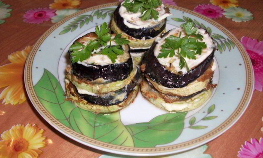 Рецепт баклажано-кабачковых горки в кляре