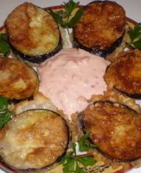 Баклажаны в кляре с помидорами