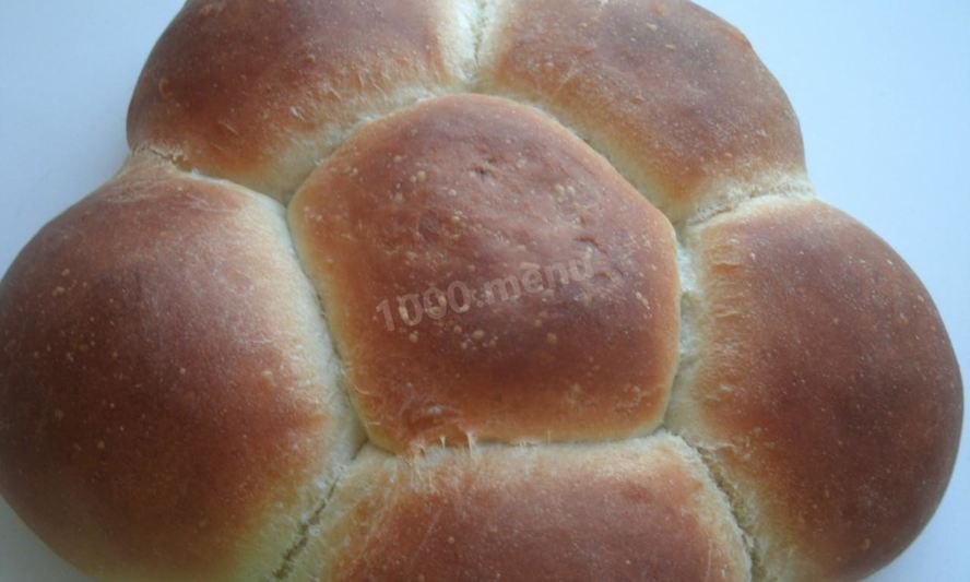 Рецепт бутербродных булочек ромашки